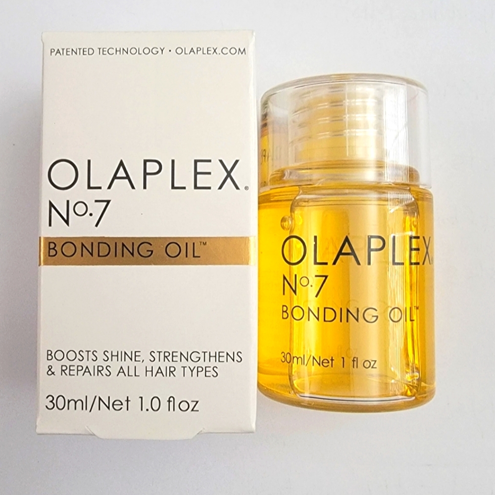 Olaplex No. 7 Bonding Oil 1 OzOLAPLEX No. 7 Bonding Oil 1 oz Boosts Shines